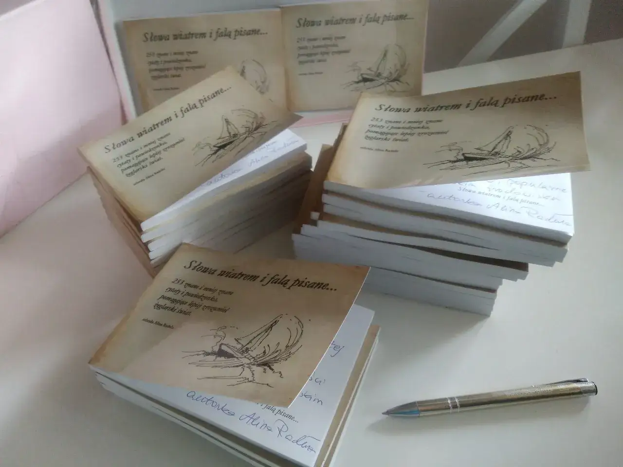 Zdjęcie Asfalt ile ilgili sözler: metaforlar i inspiracje w literaturze