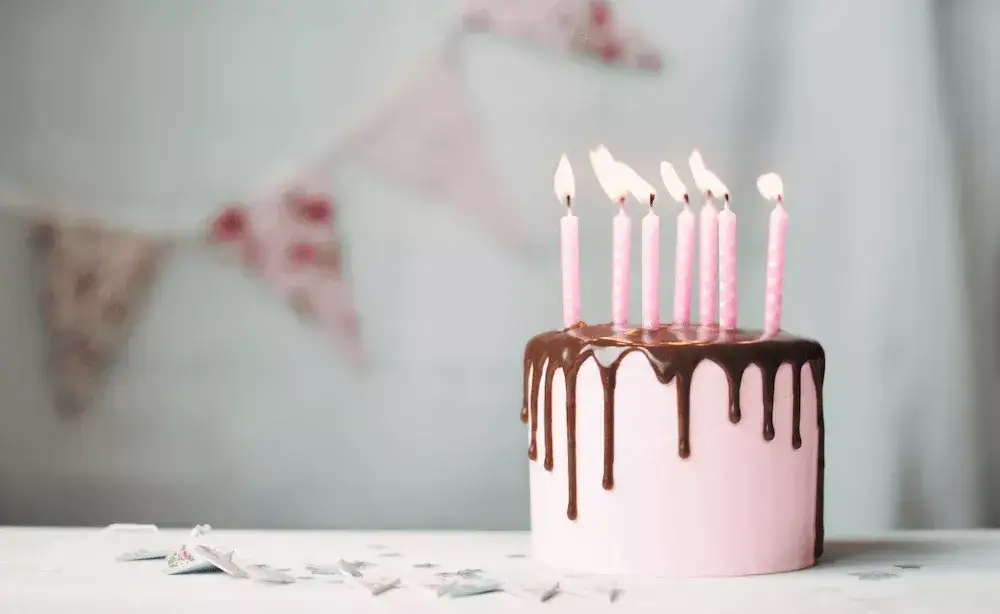 Zdjęcie Ile kosztuje zrobienie tortu? Poznaj najważniejsze czynniki wpływające na cenę