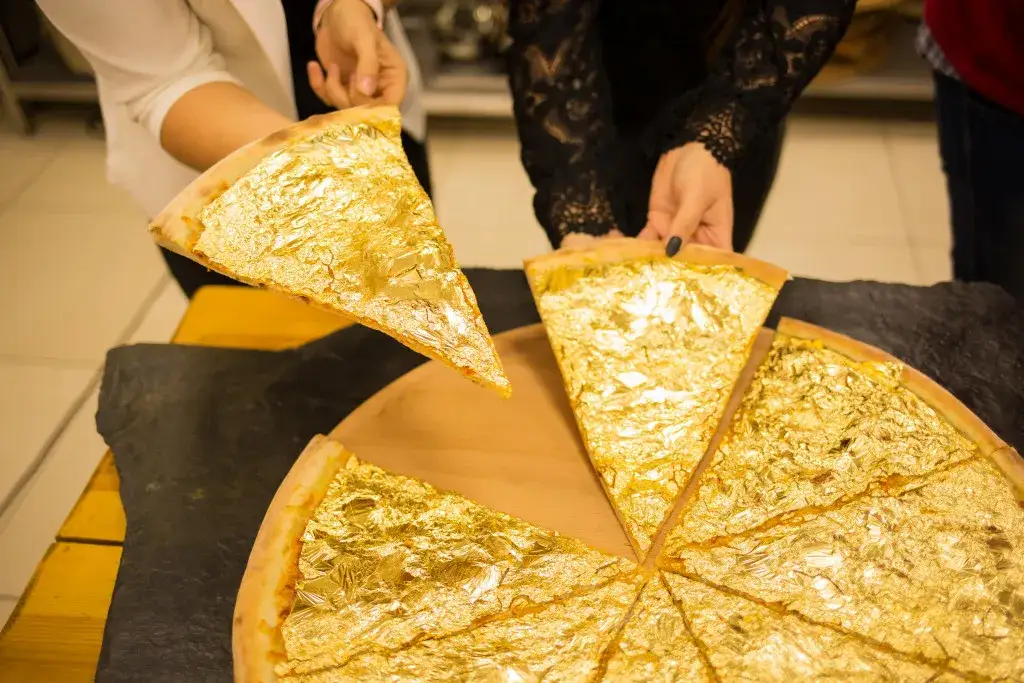 Zdjęcie Pizza jak złoto Rybnik - wyjątkowe smaki i najwyższe oceny klientów