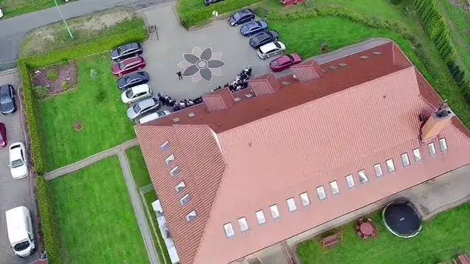 Zdjęcie Dworek w Dolinie Chrapowo - idealne miejsce na relaks i przygodę