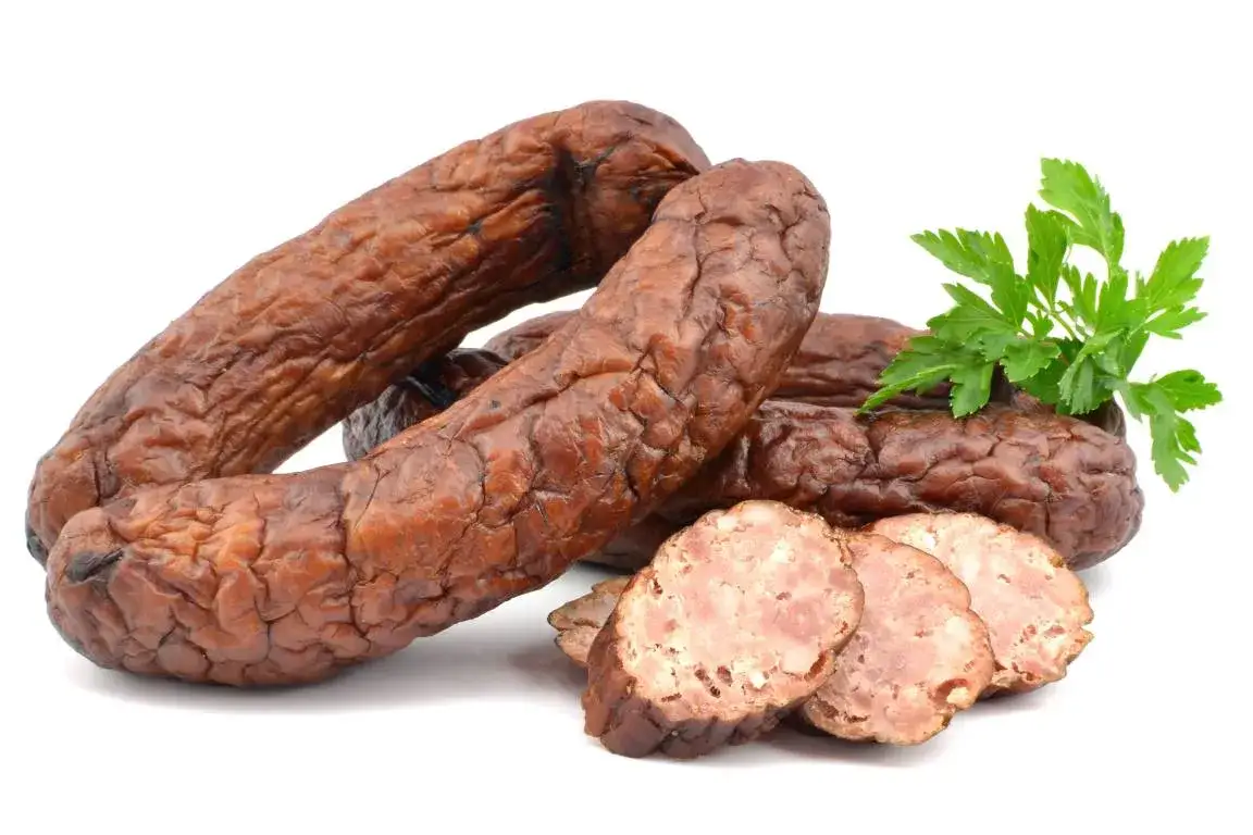 Zdjęcie Jakie przyprawy do kiełbasy swojskiej? Sekret idealnego smaku i tradycji