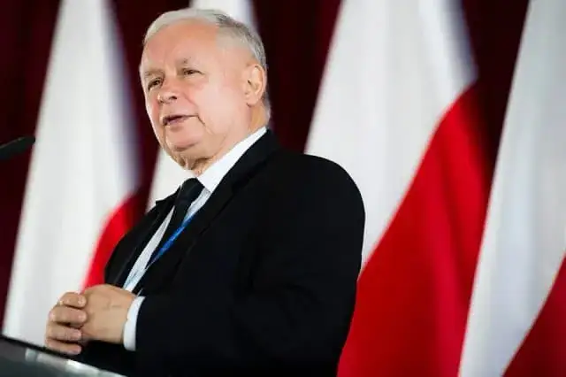 Zdjęcie Czy Jarosław Kaczyński ma doktorat? Oto zaskakujące fakty o jego wykształceniu