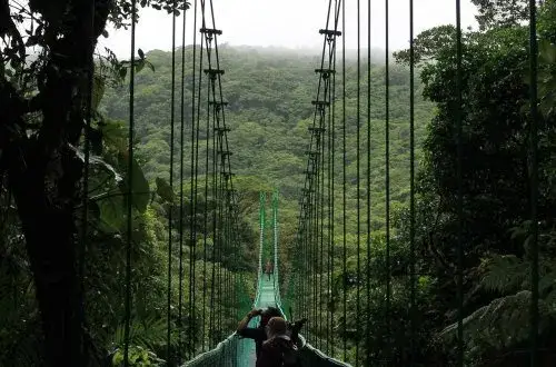 Zdjęcie Czy na Kostaryce jest bezpiecznie? Odkryj ukryte zagrożenia podróży