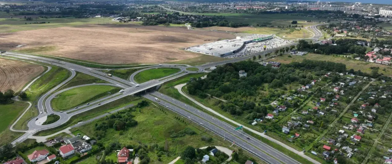 Zdjęcie Karuzela Kołobrzeg kiedy otwarcie - nie przegap tej okazji!