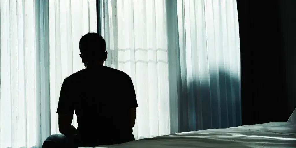 Zdjęcie Syndrom odstawienia alkoholu objawy – jak je rozpoznać i leczyć