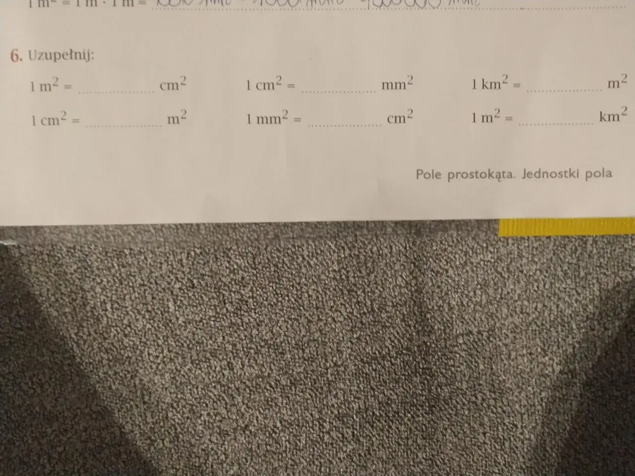 Zdjęcie Konwersja 1mm² na cm²: Prosty sposób na przeliczanie powierzchni