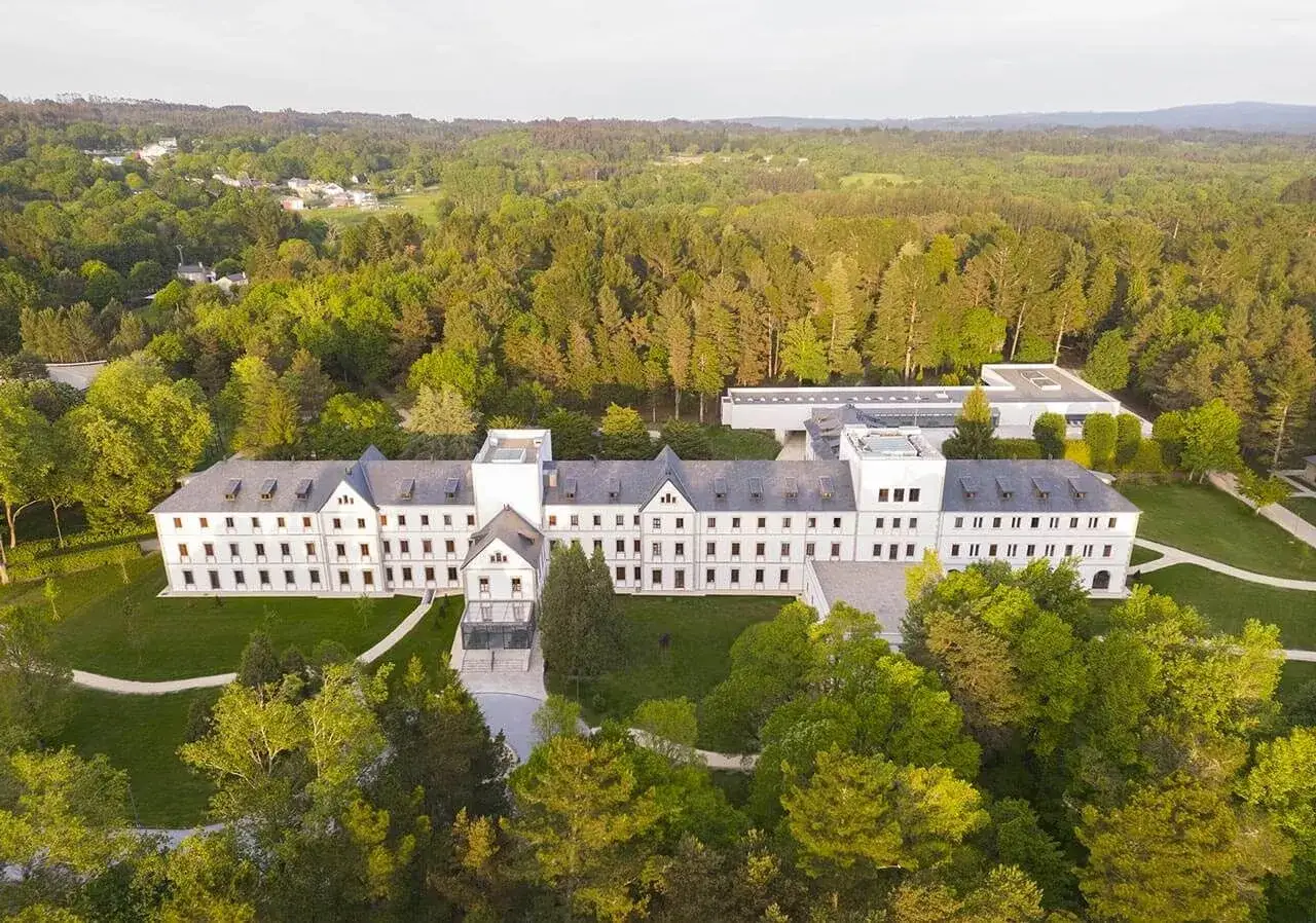 Zdjęcie Hotel Balneario Guitiriz: Historia, bienestar y golf en Galicia