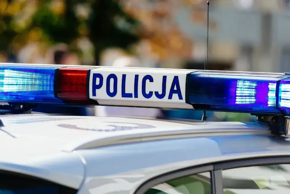 Zdjęcie Znaczenie snu o policji: Symbolika i interpretacja - Co oznacza?