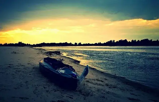 Zdjęcie Kajakiem przez Wisłę ile dni? Sprawdź, jak zaplanować spływ