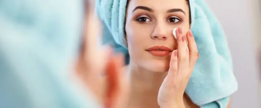 Zdjęcie Jak dbać o cerę mieszaną, aby uniknąć błędów w pielęgnacji