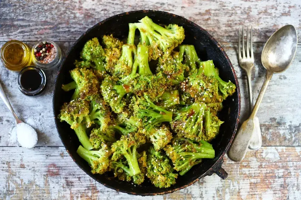 Zdjęcie Jakie przyprawy do zupy brokułowej? Odkryj sekrety smaku!