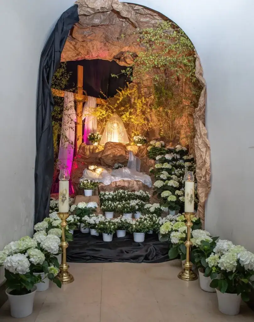 Zdjęcie Sanktuarium Mirowskie – historia, cuda i praktyczne informacje dla pielgrzymów