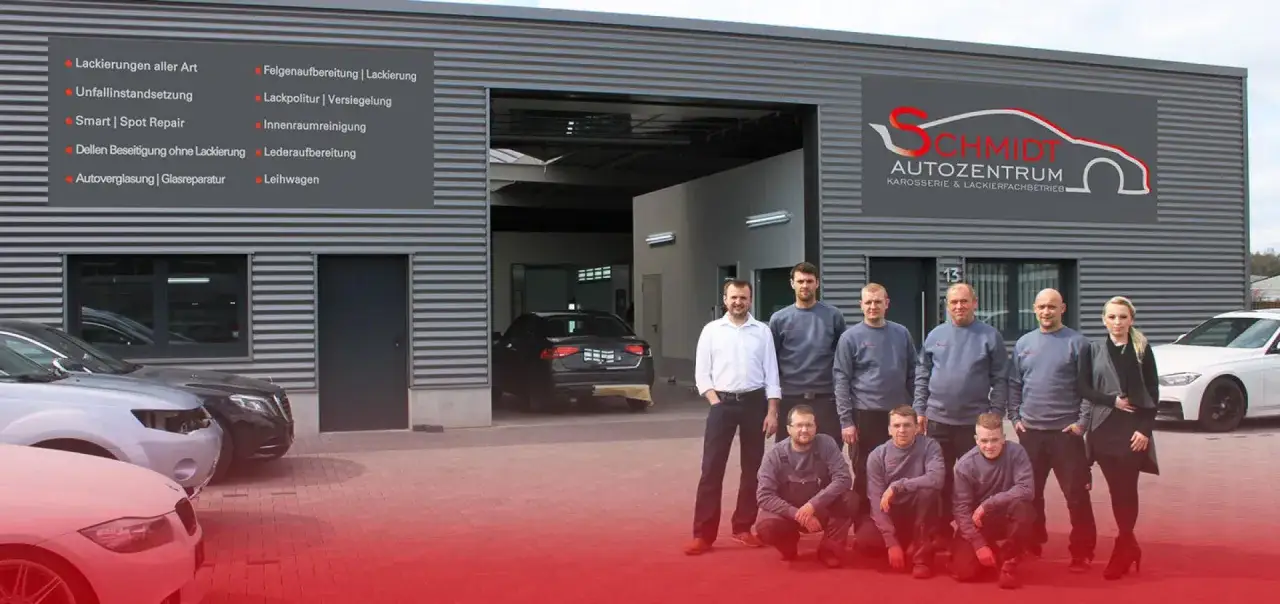 Zdjęcie Schmidt Autozentrum Karosserie &amp; Lackierfachbetrieb für sorgenfreie Reparaturen
