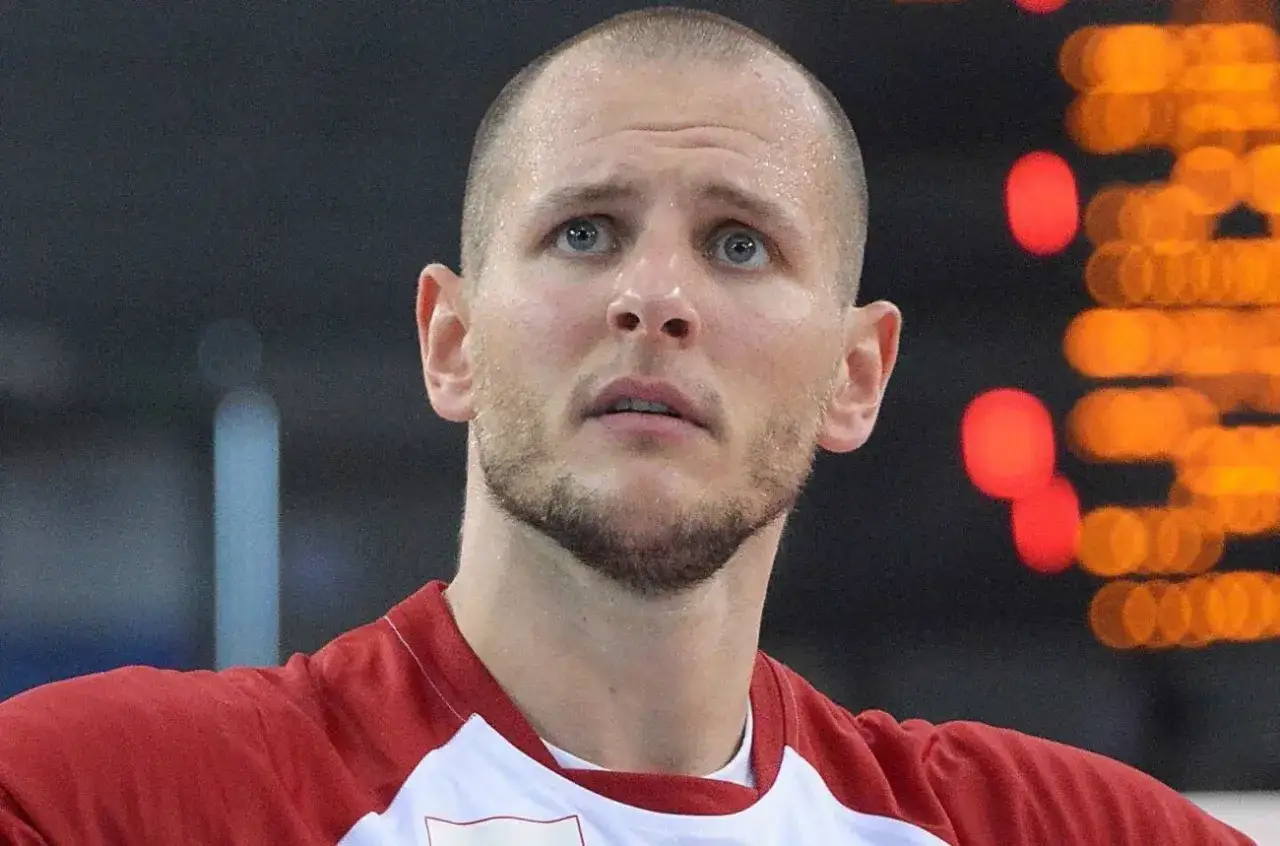 Zdjęcie Zarobki i majątek Bartosza Kurka: milionowe kontrakty siatkarza