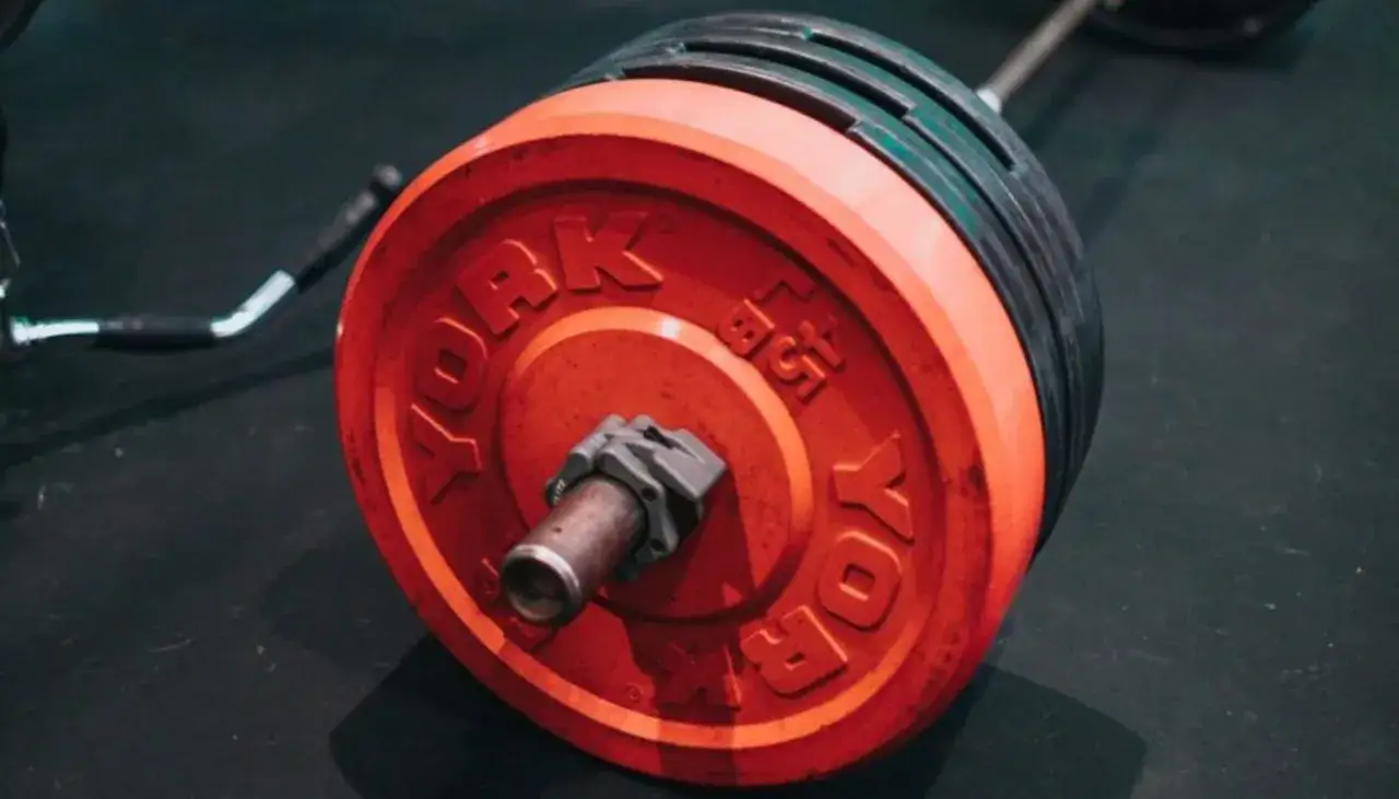 Zdjęcie Prosty kalkulator ciężaru maksymalnego - poznaj swój potencjał treningowy