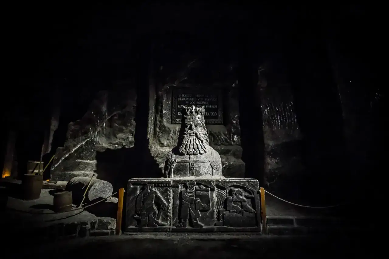 Zdjęcie Wieliczka atrakcje: Odkryj ukryte skarby i rodzinne przyjemności