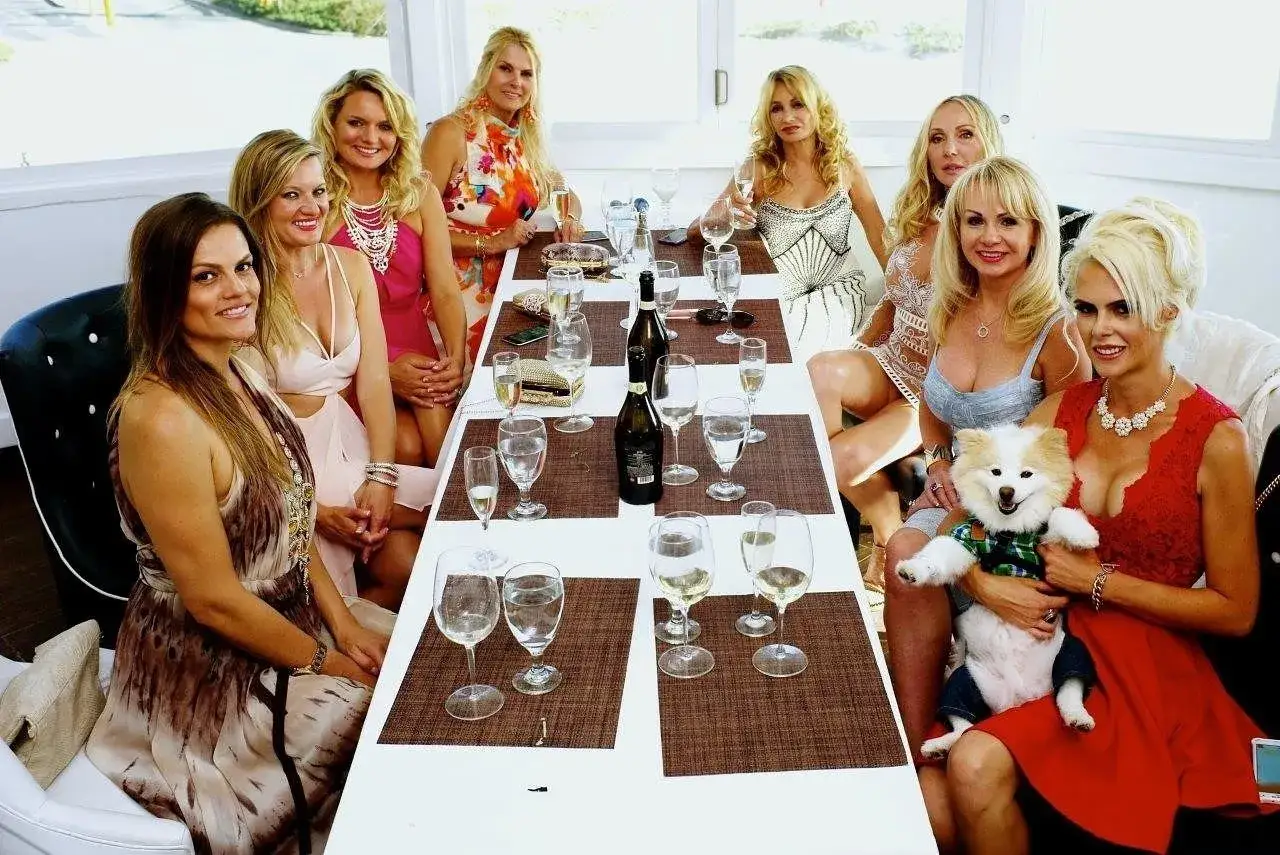 Zdjęcie Żony Hollywood: Kto występuje w programie i jakie mają historie?