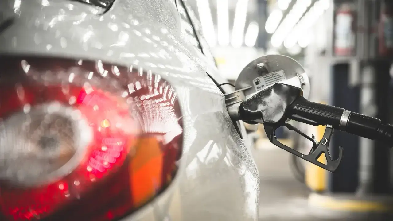 Zdjęcie Mit weniger Kraftstoff mehr Kilometer fahren – 7 effektive Tipps zur Verbesserung der Effizienz