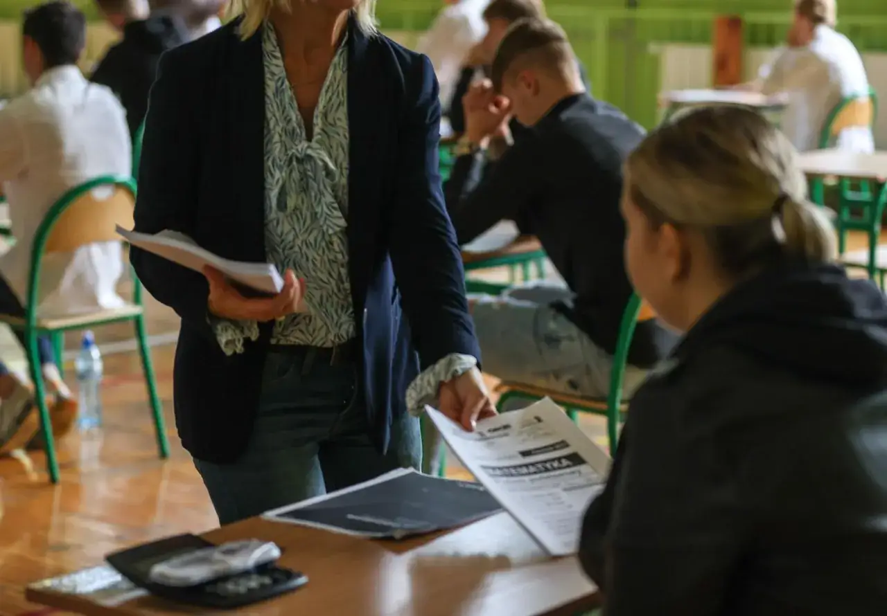 Zdjęcie Ile trwa egzamin zawodowy teoretyczny i co warto wiedzieć?
