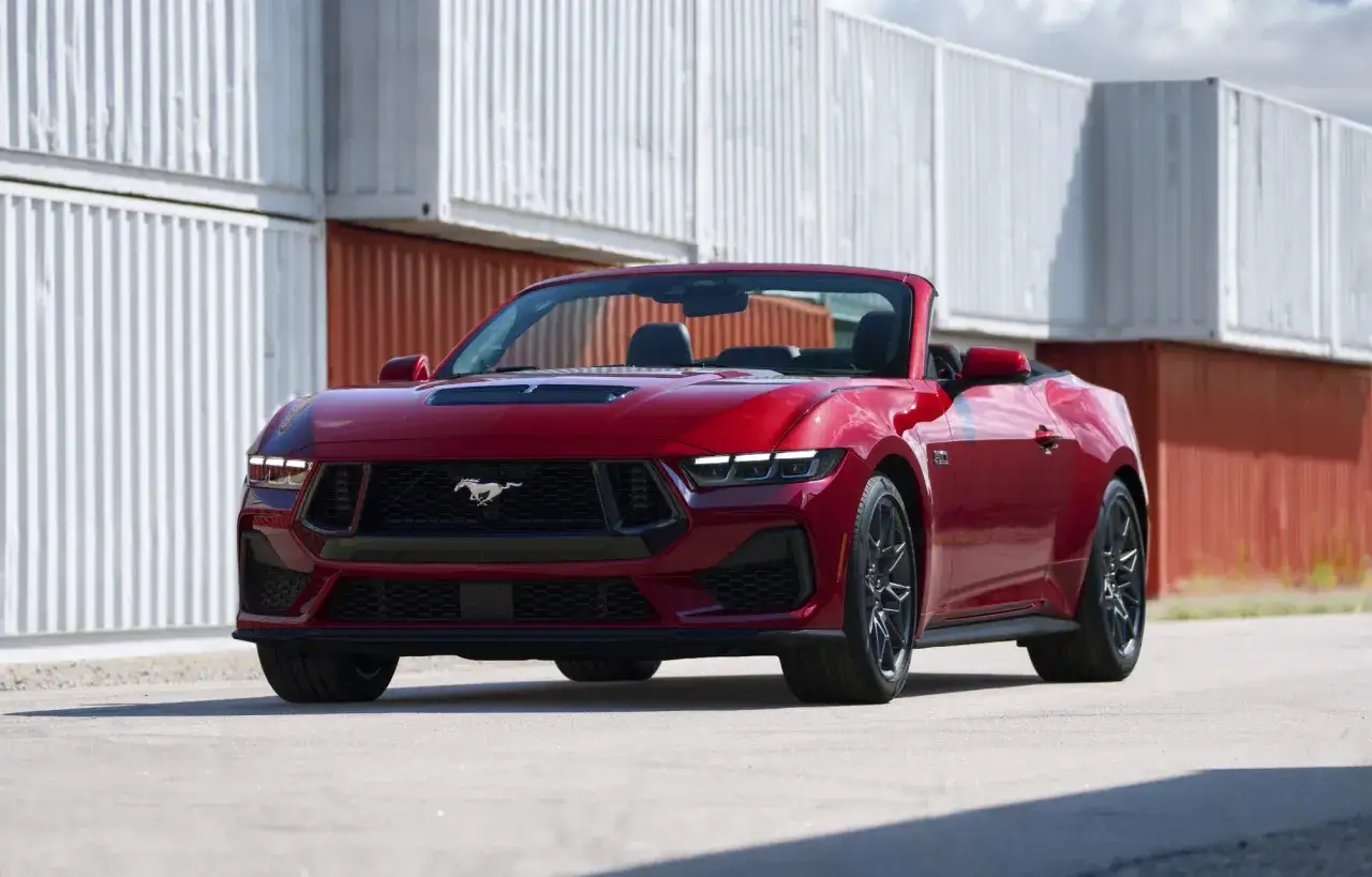 Zdjęcie Ford Mustang - czy warto go kupić? Poznaj prawdę o legendarnym muscle car