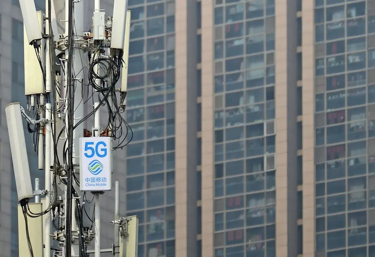 Zdjęcie Jak wyglądają anteny 5G? Zaskakujące różnice w porównaniu do 4G