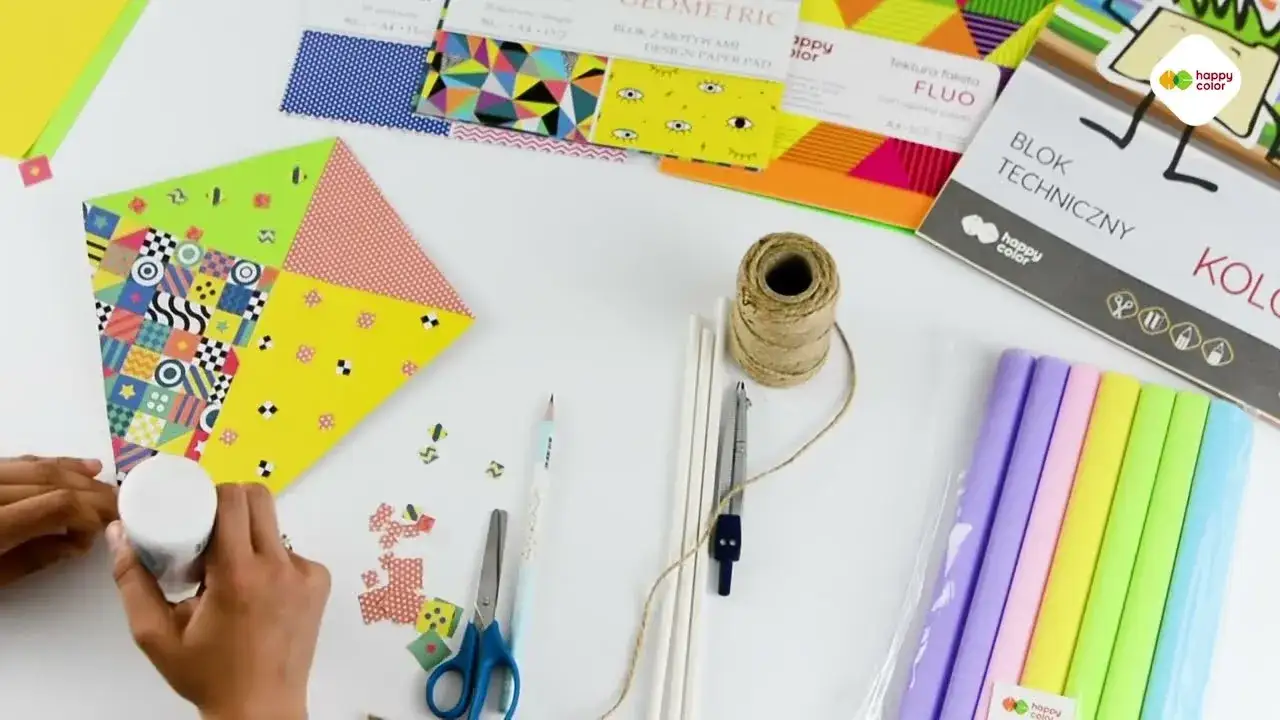 Zdjęcie Latawce DIY: Proste instrukcje i pomysły na kreatywne latawce