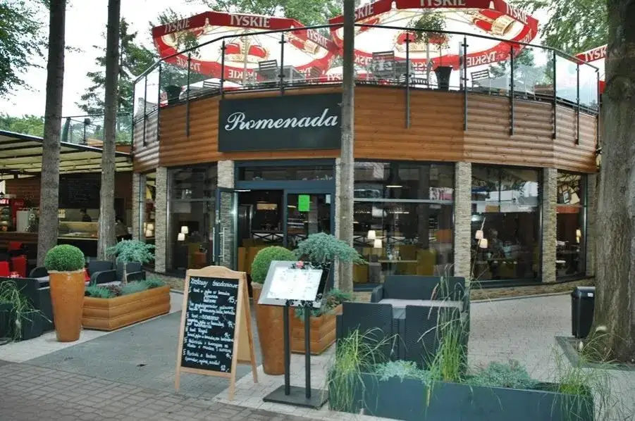 Zdjęcie Jastrzębia Góra: Najlepsze restauracje i smażalnie co wybrać?