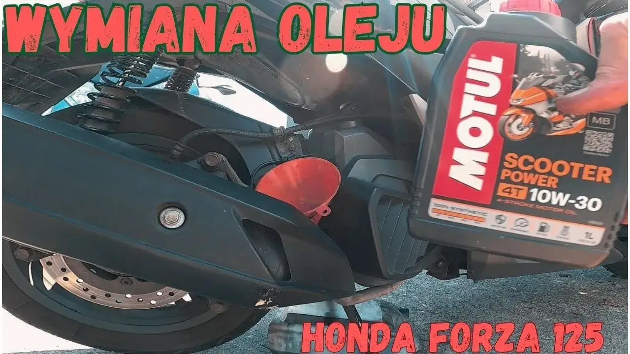 Zdjęcie Jaki olej do Honda Forza 125? Sprawdź najlepsze opcje i porady