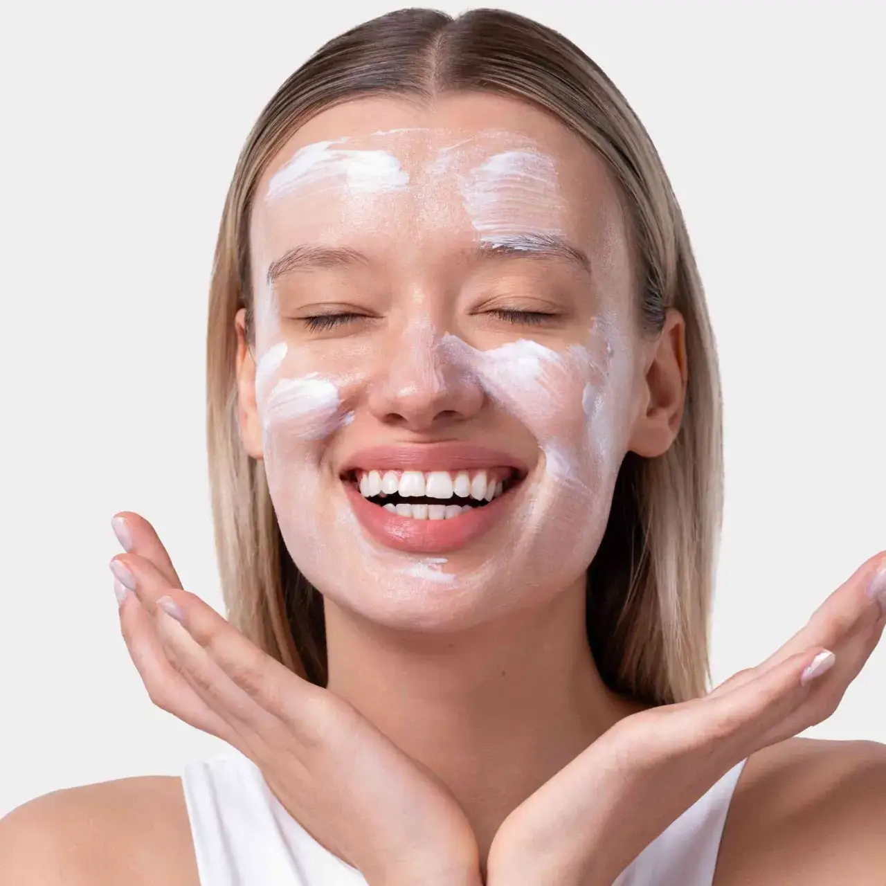 Zdjęcie Jakie serum do cery mieszanej skutecznie kontroluje sebum i nawilża?