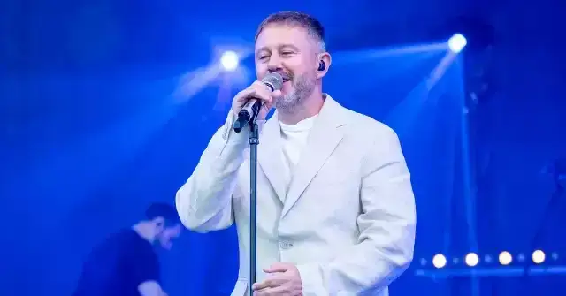 Zdjęcie Ile trwa koncert Piaska? Zaskakujące fakty o jego występach