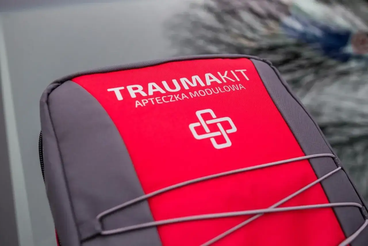 Zdjęcie Czy apteczka jest obowiązkowa w samochodzie? Sprawdź, co musisz wiedzieć