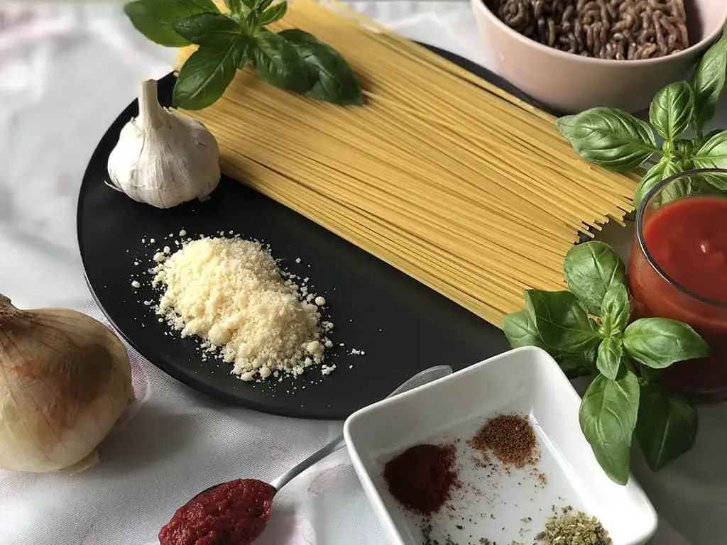 Zdjęcie Spaghetti składniki: Kluczowe elementy do idealnego dania Bolognese
