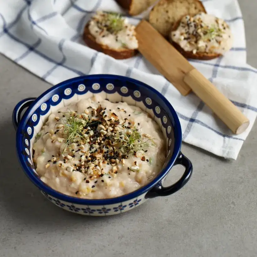 Zdjęcie Kiedy dodać cebulę do smalcu, aby uzyskać idealny smak?