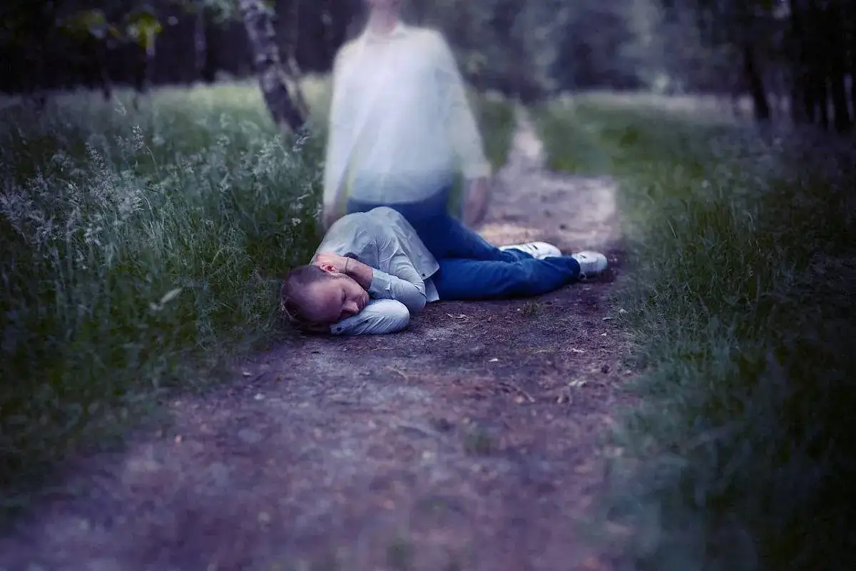 Zdjęcie Co się dzieje z duszą po śmierci - fascynująca podróż duszy w zaświaty