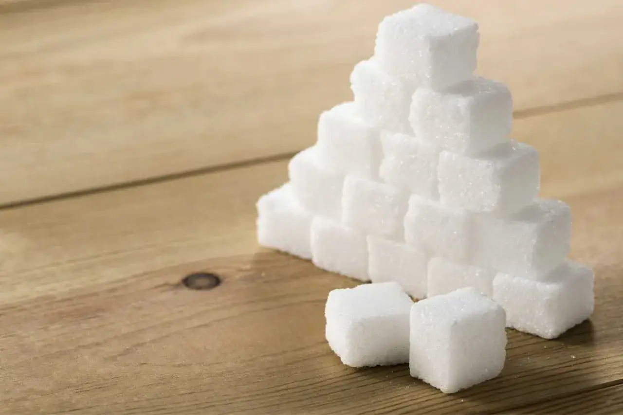 Zdjęcie Poids d'un morceau de sucre : calibres, calories et astuces pratiques