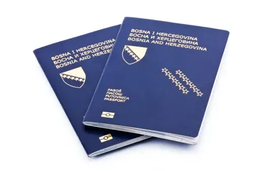 Zdjęcie Bośnia i Hercegowina: dowód czy paszport - co musisz wiedzieć?