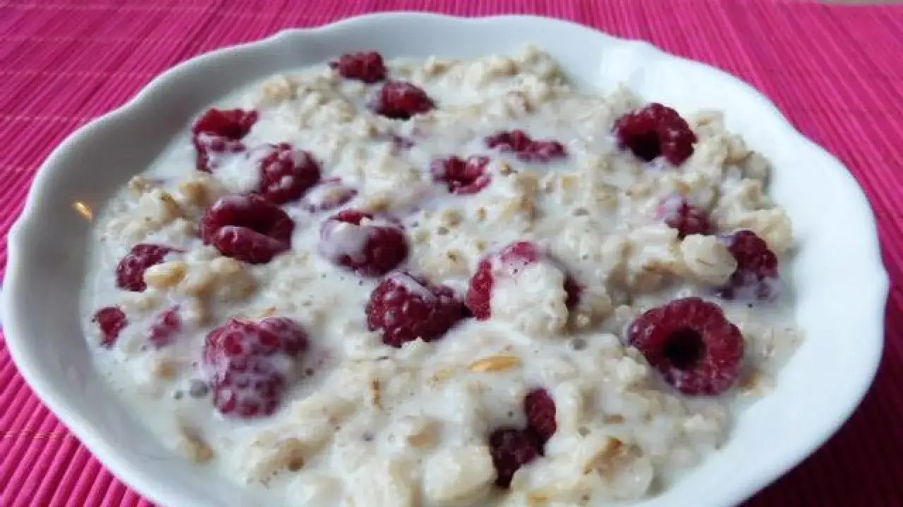 Zdjęcie Czy płatki z mlekiem to zupa? Zaskakujące fakty o klasyfikacji żywności