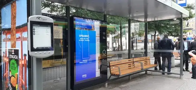 Zdjęcie Skąd odjeżdża autobus Eurocash w Poznaniu? Znajdź przystanek teraz