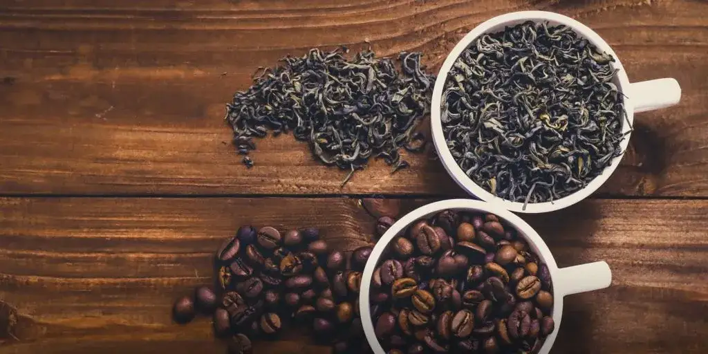 Zdjęcie Jaka herbata zamiast kawy? Najlepsze alternatywy dla pobudzenia i zdrowia