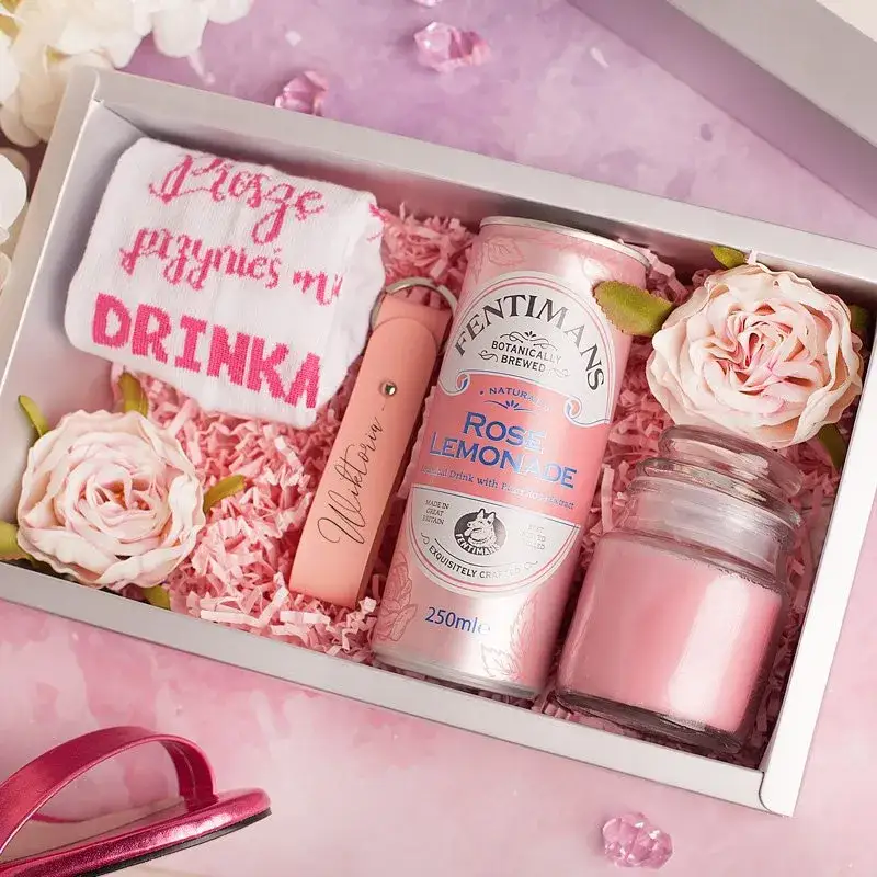 Zdjęcie Najlepsze pomysły na prezent dla kobiety, które zachwycą w każdej okazji