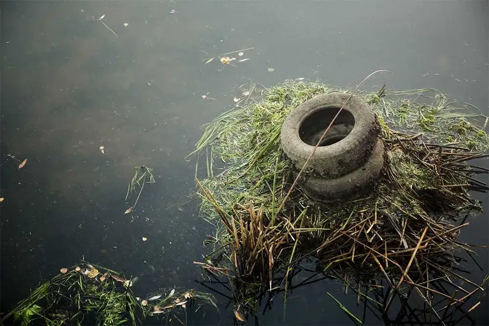 Zdjęcie Gdzie wyrzucić opony? Uniknij kary i zanieczyszczenia środowiska