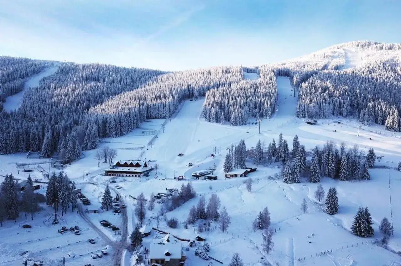 Zdjęcie Czarna Góra – jakie to góry i co warto o nich wiedzieć?