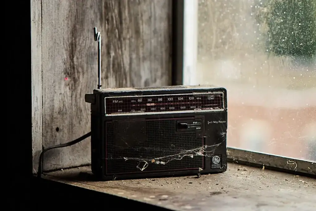 Zdjęcie Do kiedy radio FM w Polsce? Poznaj daty zakończenia emisji