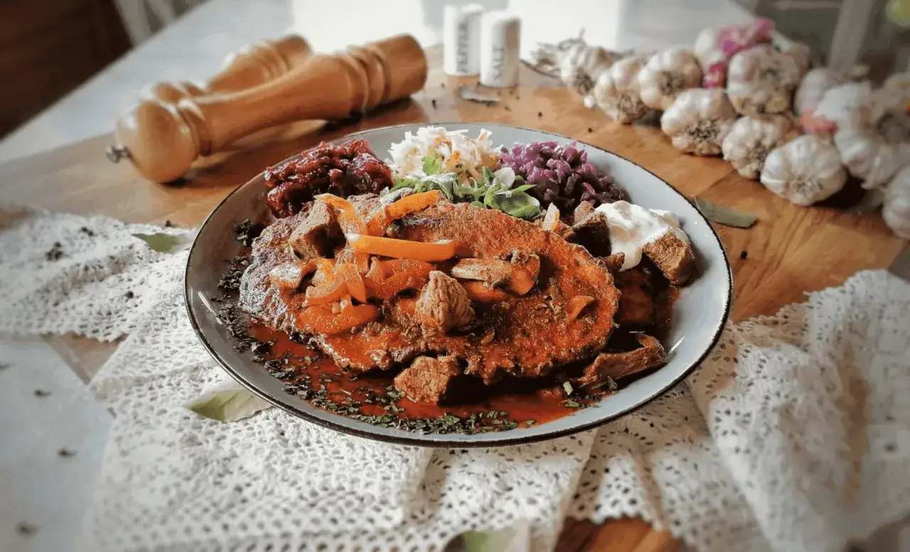 Zdjęcie Gdzie zjeść w Piwnicznej-Zdroju? Najlepsze lokale i smaki, które musisz spróbować