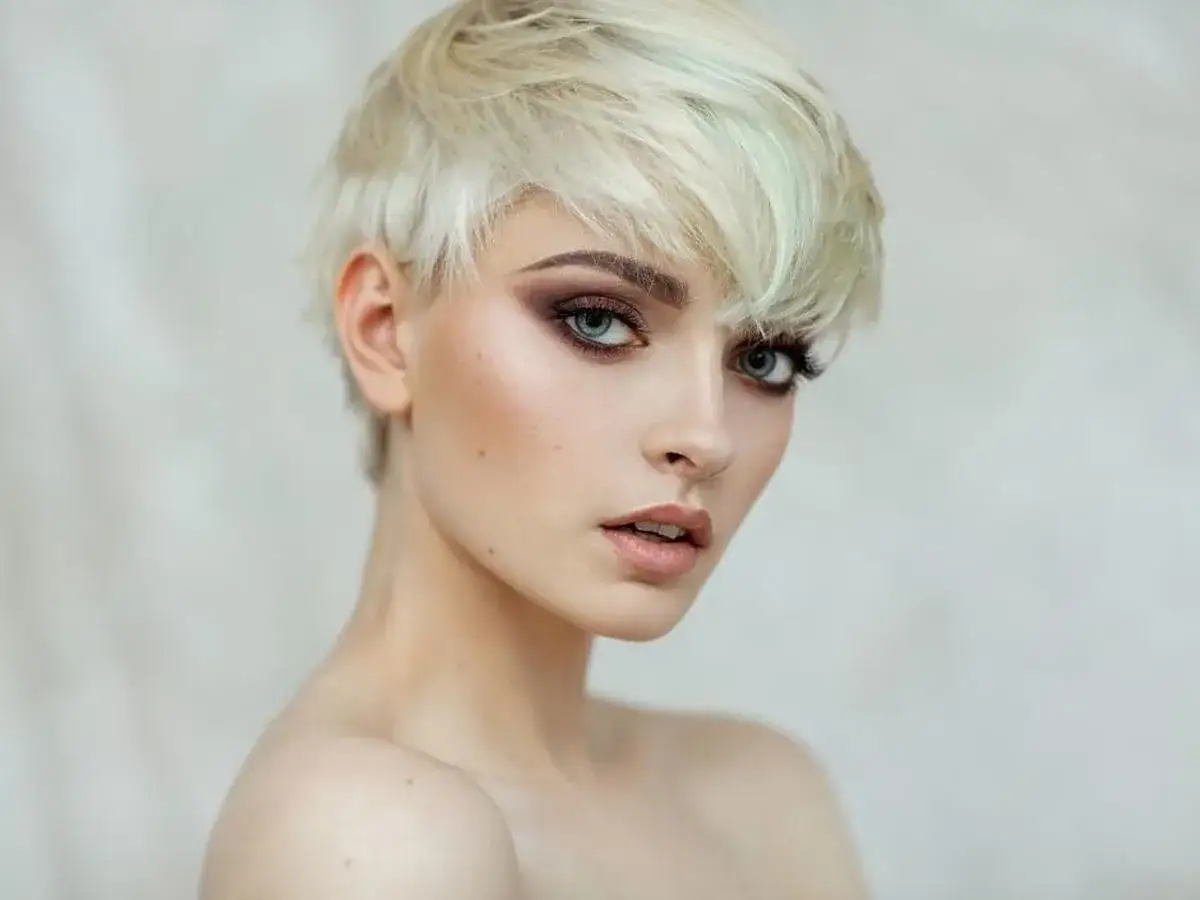 Zdjęcie Fryzura pixie - jak wygląda i komu pasuje? Inspirujące zdjęcia