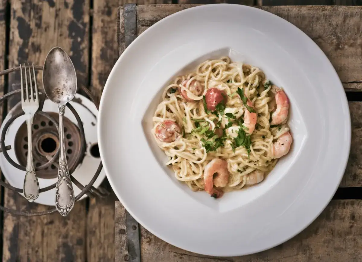 Zdjęcie Pyszne spaghetti z krewetkami: proste przepisy na wyjątkowe dania