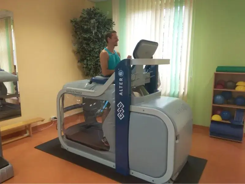 Zdjęcie Jak działa bieżnia antygrawitacyjna i jakie ma korzyści dla treningu