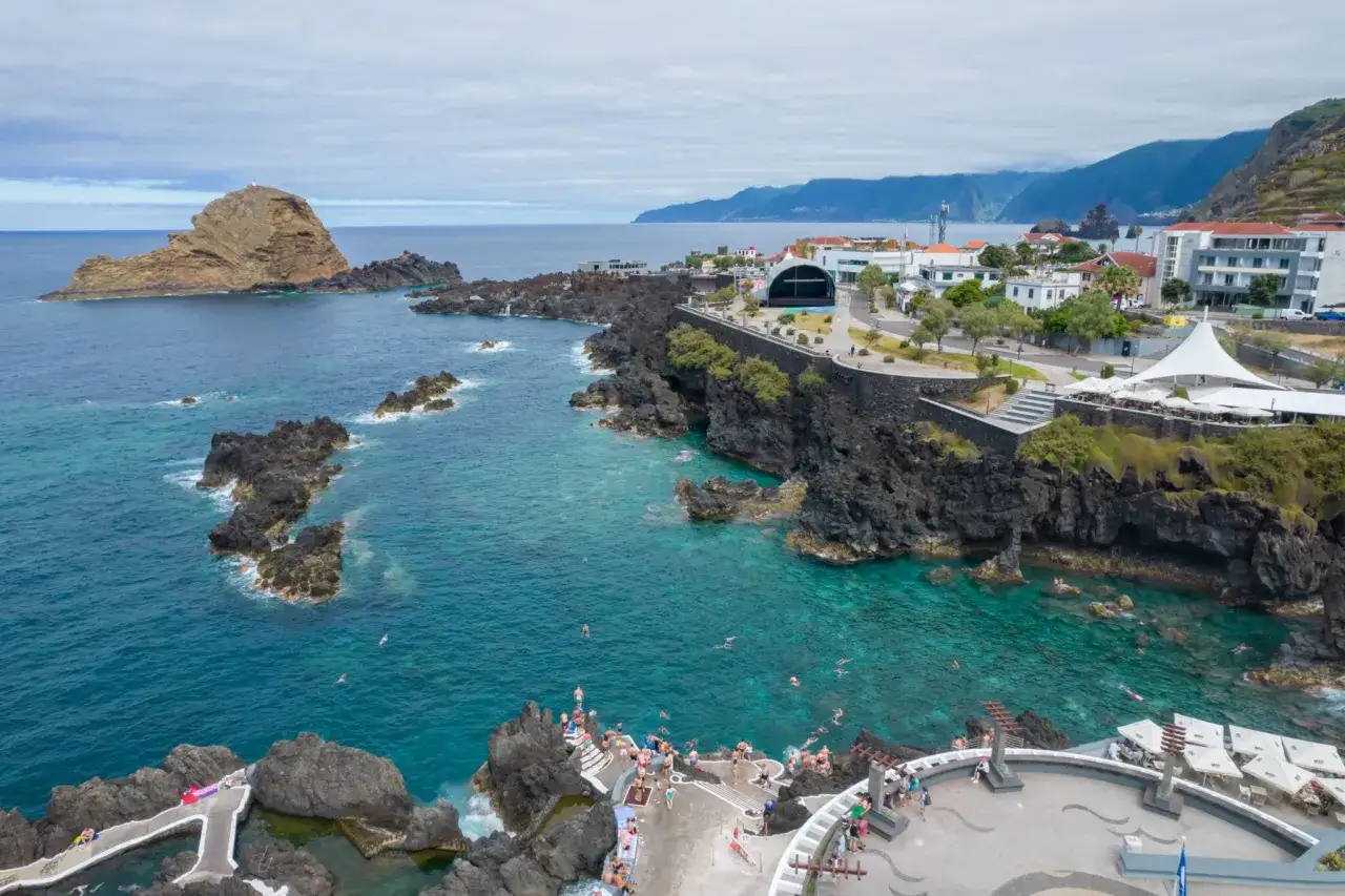 Zdjęcie Najlepsze miejsca na nocleg na Maderze - uniknij rozczarowań