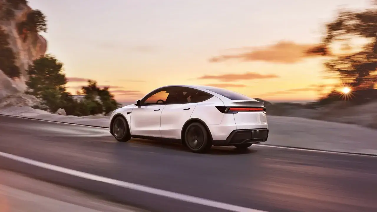 Zdjęcie Kiedy nowa Tesla Y? Oczekiwania dotyczące premiery i dostępności