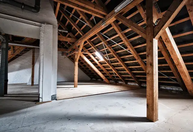 Zdjęcie Jak ocieplić strych w starym domu: 5 skutecznych metod izolacji